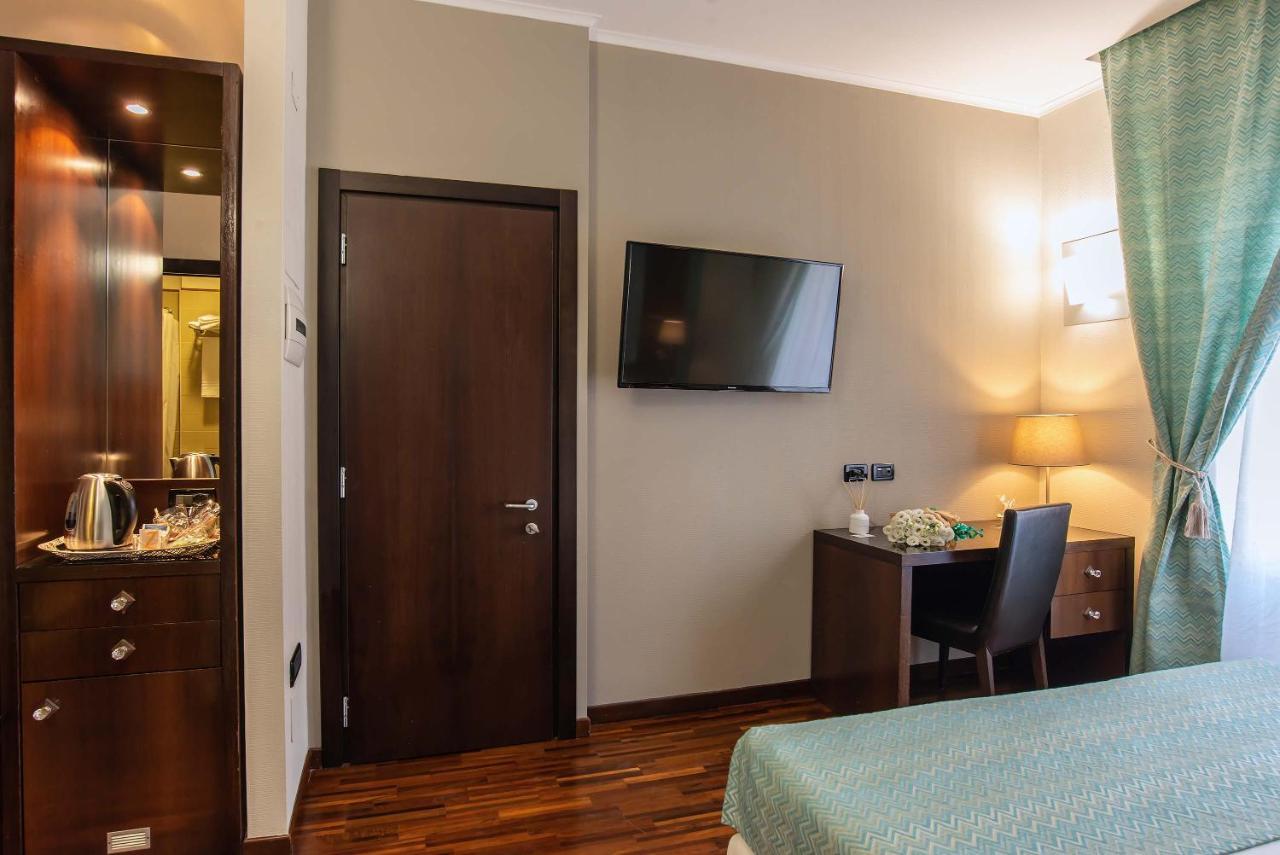 Merulana Inn Guest House Roma Exterior foto